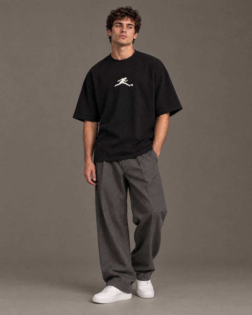 T-shirt oversize ULTEN 88' J'AI CRAQUÉ ! noir porté – vue 2